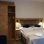 Roma Przy Wyciagu Na Szrenice Pansiyon