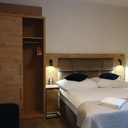 Roma Przy Wyciagu Na Szrenice Habitación en casa particular