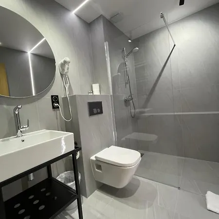 Roma Przy Wyciagu Na Szrenice Habitación en casa particular *
