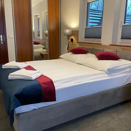 Roma Przy Wyciagu Na Szrenice Δωμάτια σε οικογενειακή κατοικία Szklarska Poręba